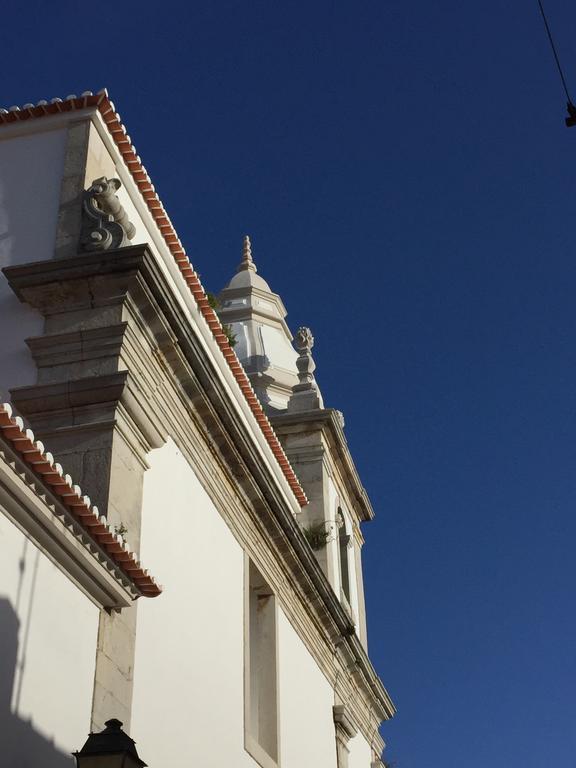 4 * Cascais