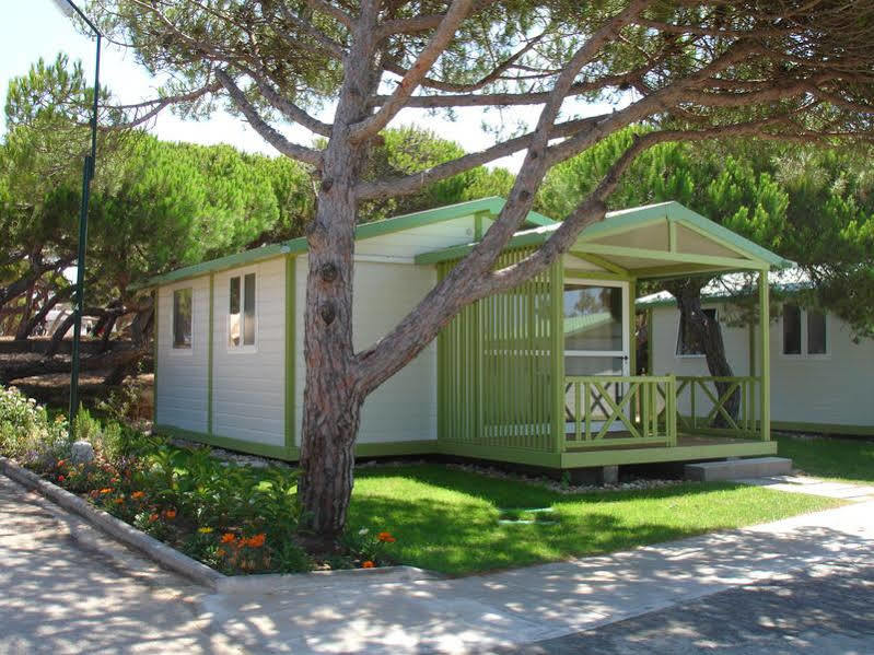 Parque De Campismo Orbitur Guincho Acampamento