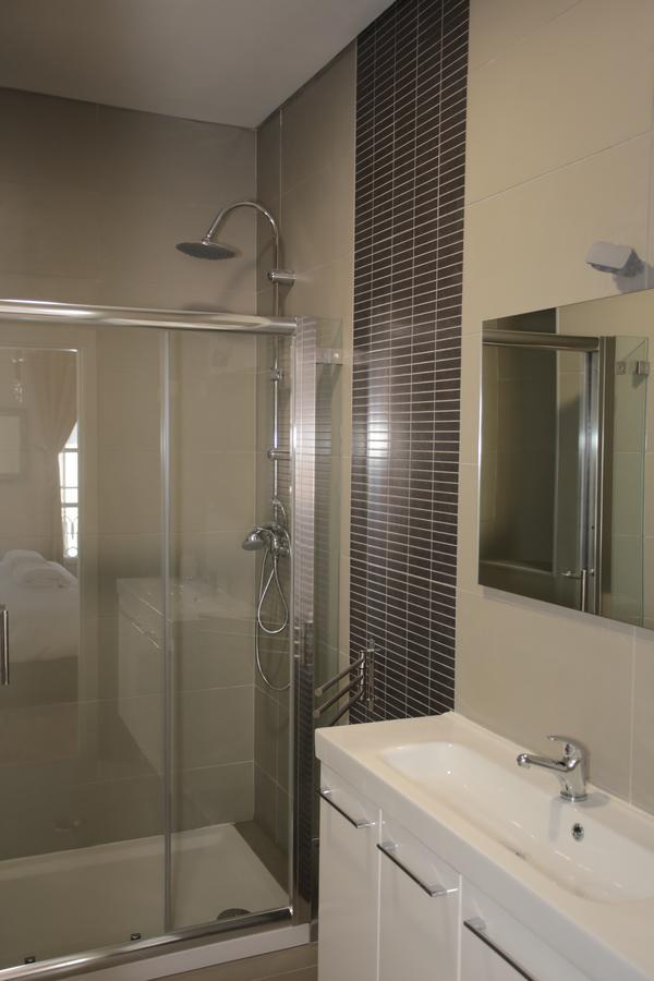 Bed & Breakfast Suites Guest House 3*