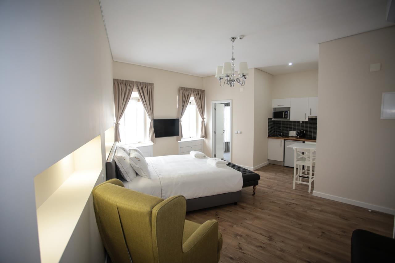 Bed & Breakfast Suites Guest House 3*