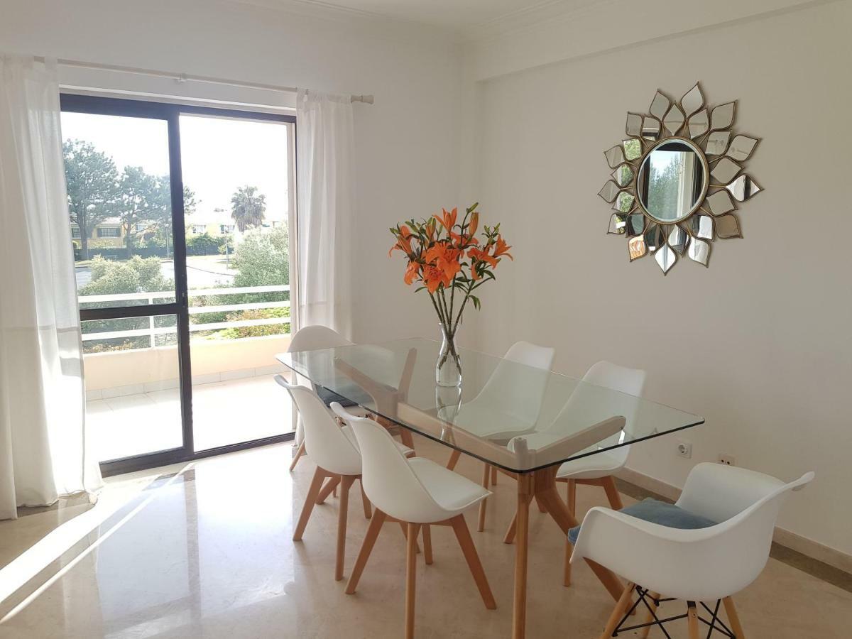 Ocean - With Swimming Pool Apartment Cascais
