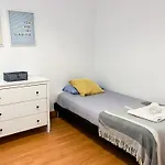 T2 Apartment -Cascais Center - 100M From Beach
