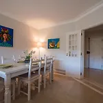 Farmers Market Vila Apartment
