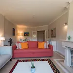 Farmers Market Vila Apartment