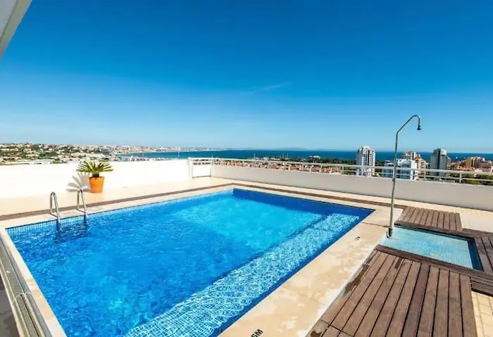 Guestready - Cascais Rooftop With Sea View