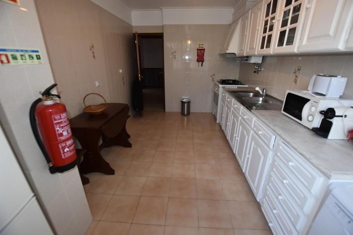 Excellent 2 Bedroom In Center Cascais
