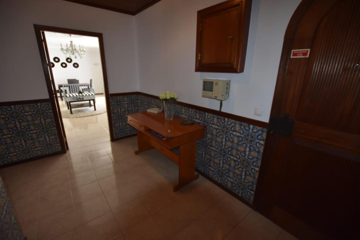 Excellent 2 Bedroom In Center Apartment
