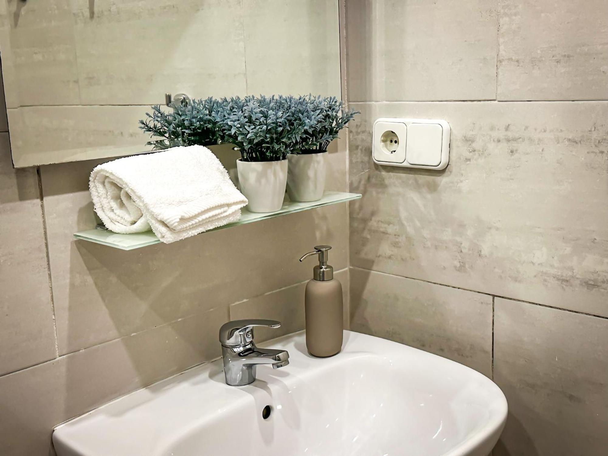 T2 -cascais Center - 100m From