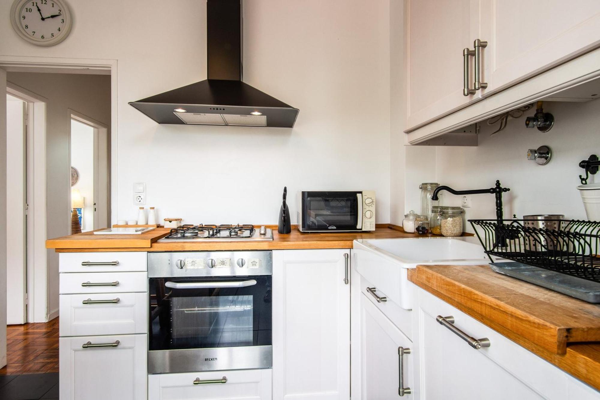 Elegant In With Fireplace 80 M² Apartamento