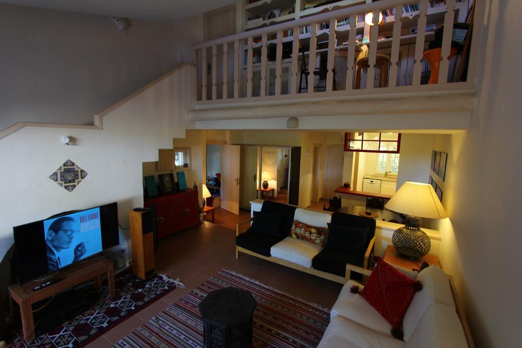 Authentic & Tranquil Villa Cascais