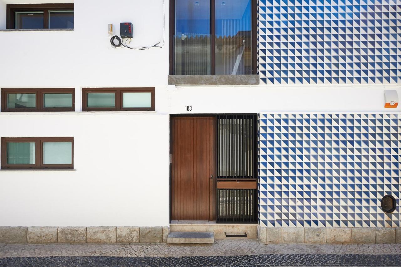 Apartment On The *
