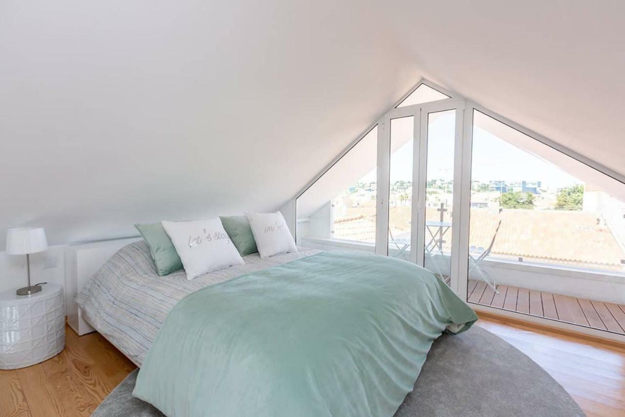 Seaside With A View - 200m Away From The Beach! *